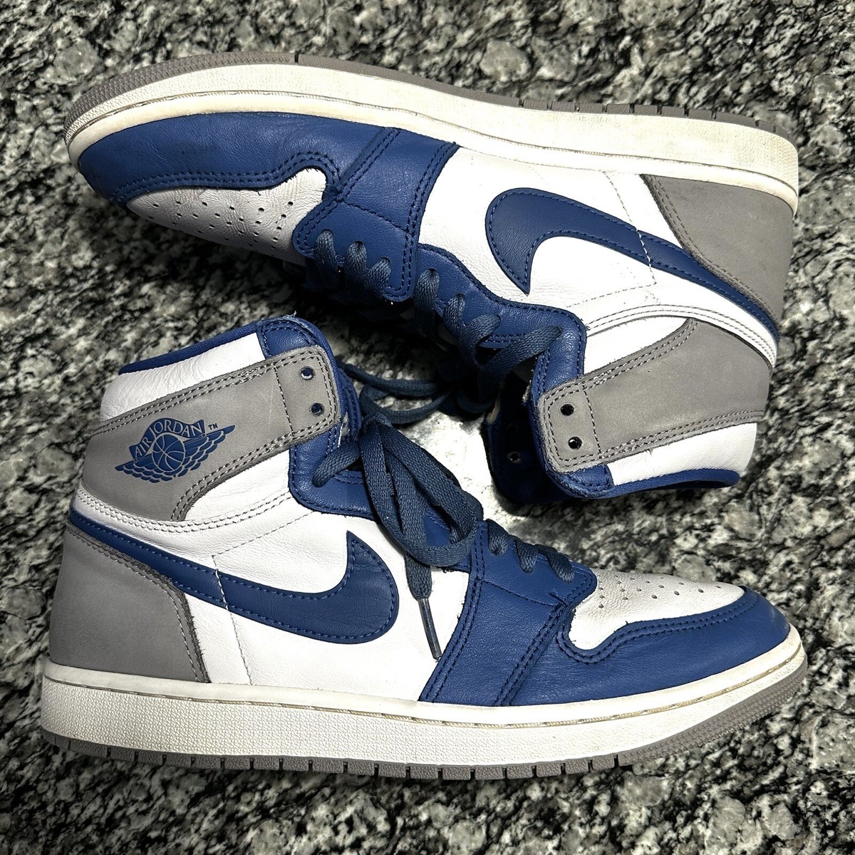 Air Jordan 1 Retro High OG “True Blue” Size 10 Royal Wolf Grey