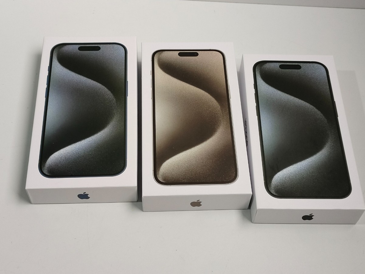 95% N ew Apple iPhone 15 pro max 256/512GB 1TB Factory UNLOCKED