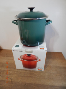 Le Creuset Artichoke | eBay