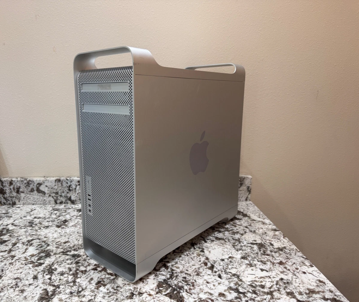 Apple Mac Pro 2010 Release Year Apple Desktops & All-In-One