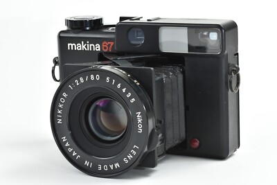 Plaubel Makina 67 Film Camera w/80mm f2.8 Nikkor Lens [Very good