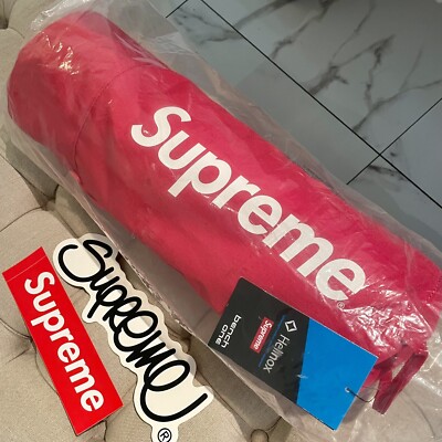 New Supreme Helinox Bench One Red SS22 Supreme New York 2022 | eBay