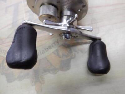 Shimano Calcutta Conquest 250DC Right-hand reel Excellent used