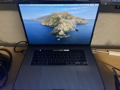 Apple MacBook Pro (16-inch 2019) 2.4 GHz i9 / 64GB RAM / 4TB SSD