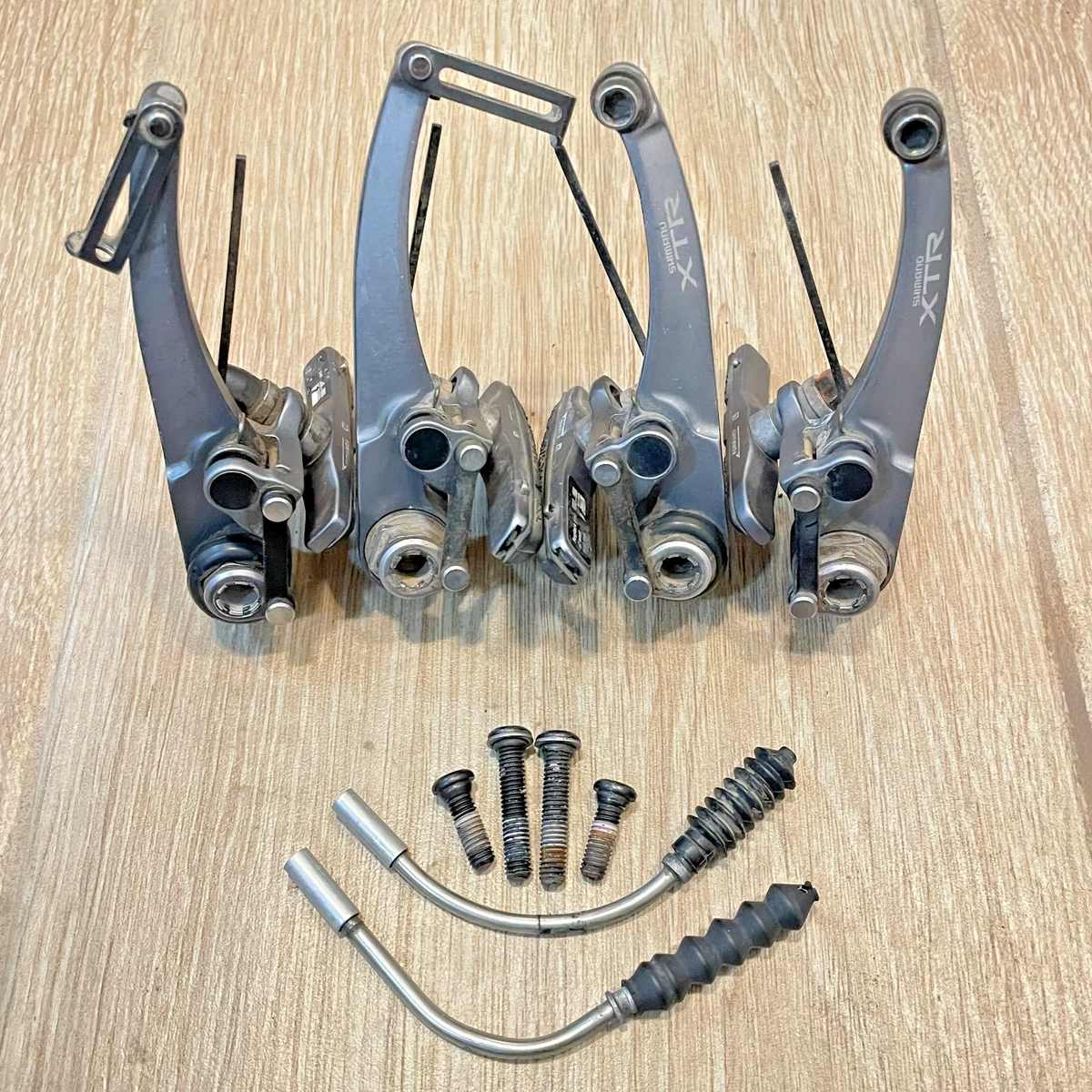 V-Brake (Direct/Linear Pull) Brakes for Time Trial/Triathlon Bike