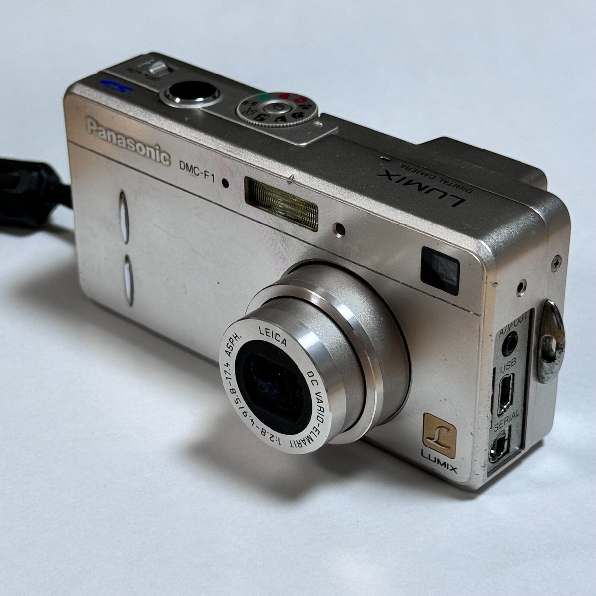 Panasonic Lumix DMC-F1 5.8-17.4mm F2.8-4.9 compact digital camera