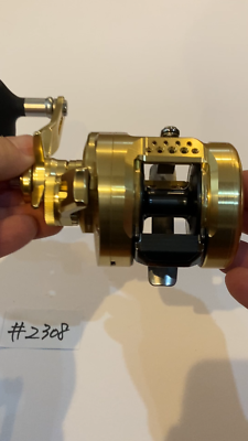 Shimano 22 Ocea Conquest 301XG Jigging Reel Near Mint From Japan