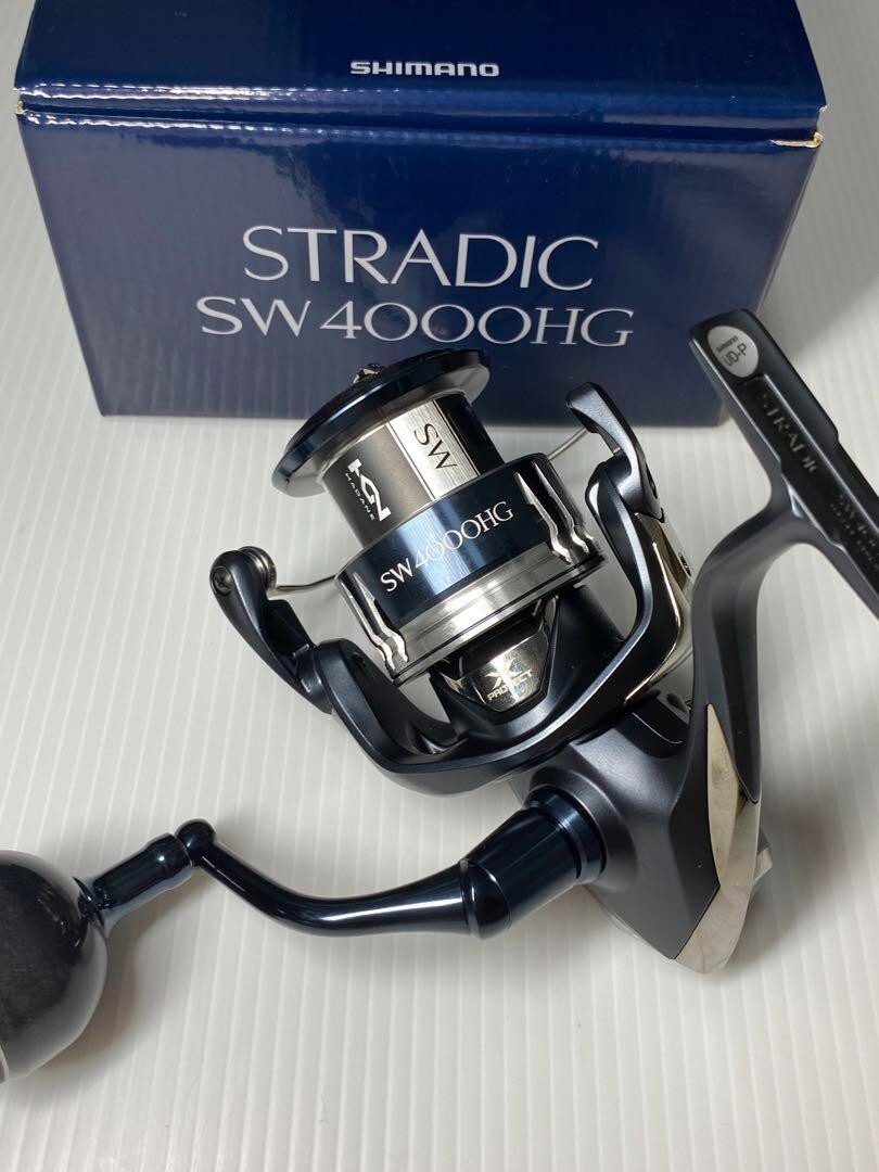 Shimano 20 STRADIC SW 4000HG Spinning Fishing Reel New from Japan