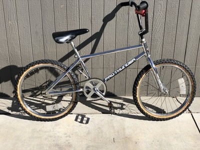 Huffy PRO THUNDER Competition Certified Bmx Bike, 20”, Old school