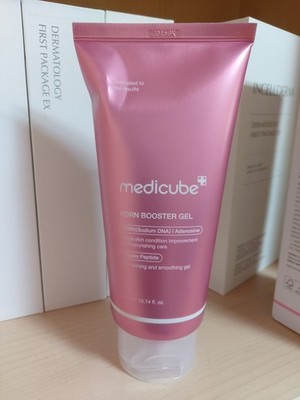 Medicube Age-R Derma Shot Face Massager + Booster Gel Serum 300ml
