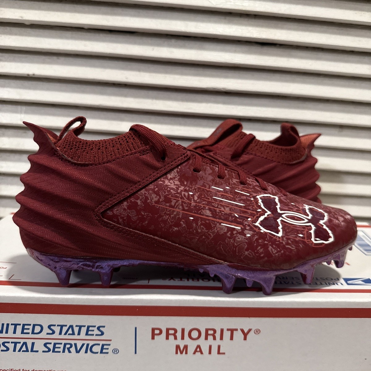 New Under Armour Blur 2 MC Football Cleats Maroon Red Men's Size 7