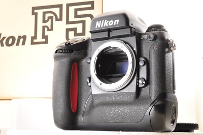 Nikon F5 35mm SLR Film Camera Body w/Box *Near Mint* From Japan