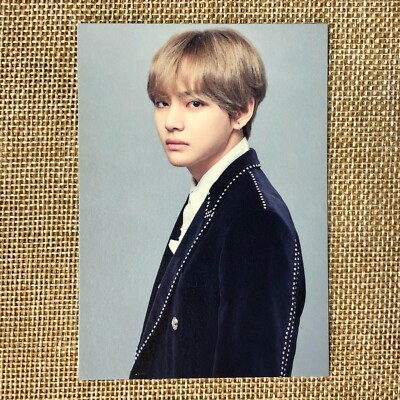 BTS V 4/6 [ The Wings Tour Final Concert ] Official Mini Photocard