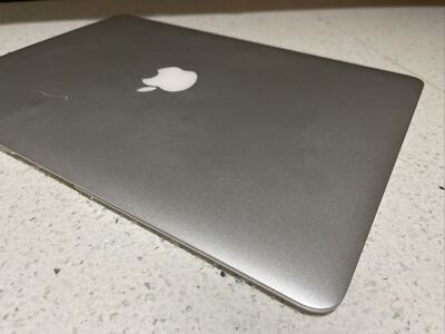 Apple MacBook Air 13.3