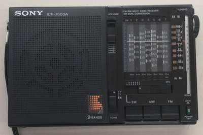 SONY ICF-7600A FM MW SW Shortwave Receiver Vintage Radio Used
