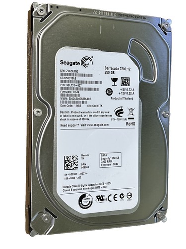 Seagate BarraCuda 3TB Hard Drive ST3000DM008 - 3.5