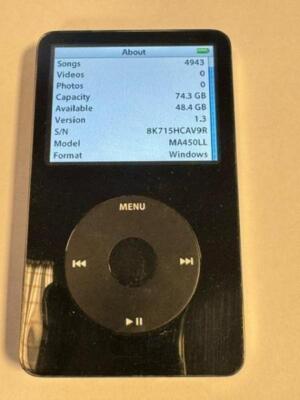 2006 Apple A1136 iPod 80 GB MP3 Video Player 5.5 Generation