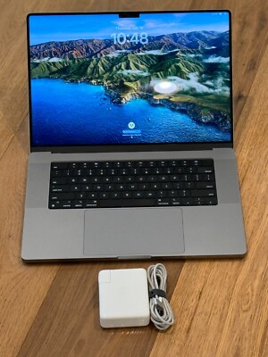 Apple MacBook Pro 16