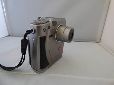 LEICA DIGILUX 4.3. Looks and works great. Memory card and card