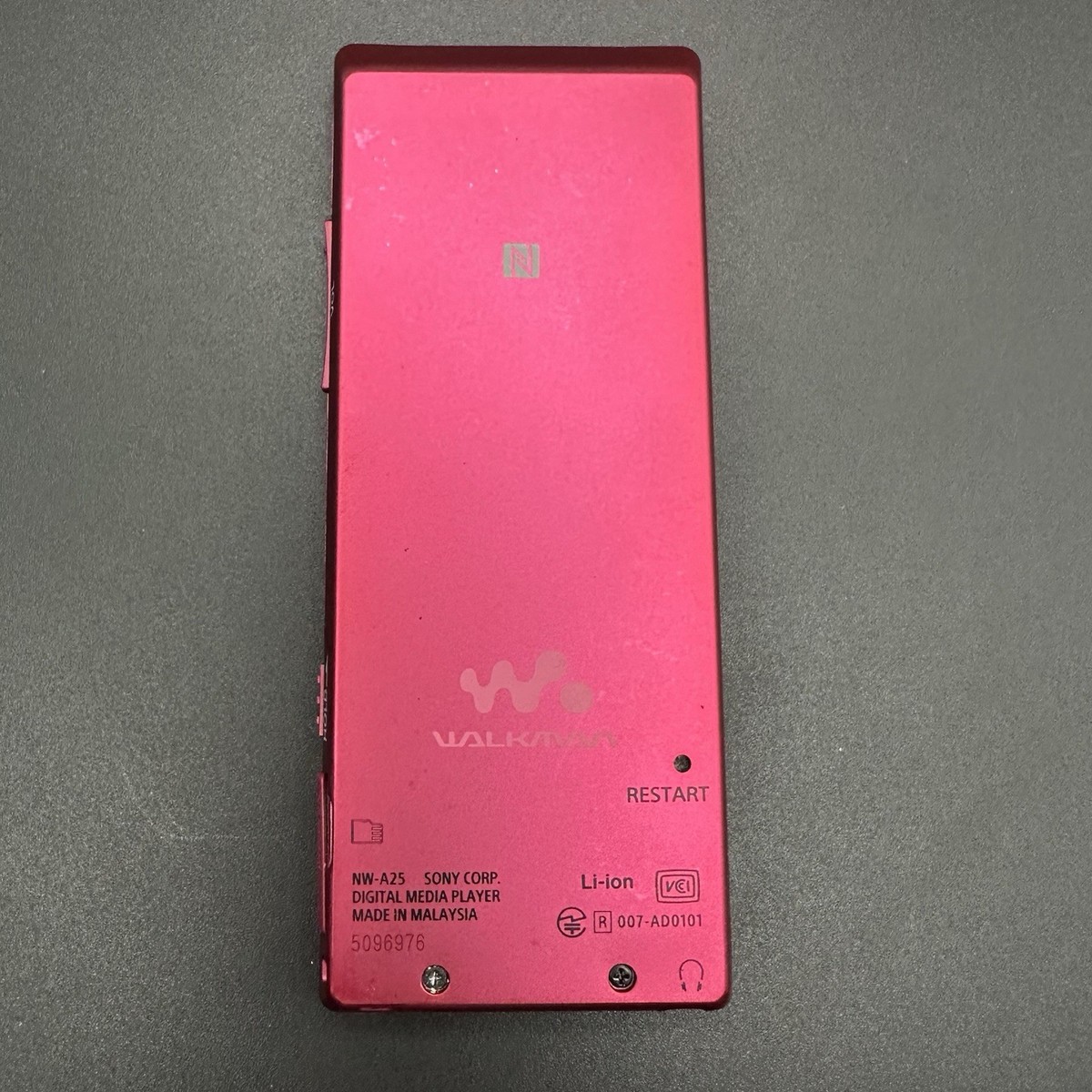 SONY NW-A25 Walkman Digital Music Player Bordeaux pink 16GB Hi-Res