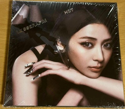 LE SSERAFIM 5th Mini Album (COMPACT ver.) 