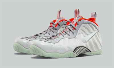 Nike Air Foamposite Pro size 16 Pure Platinum 616750-003. Glow in