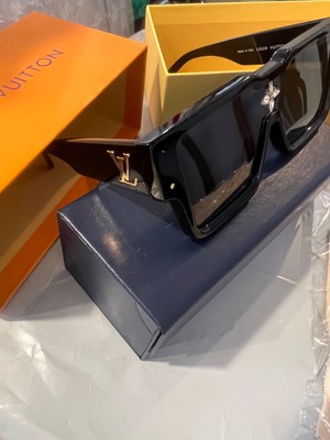 Louis Vuitton Cyclone Black Square Big Frame Sunglasses Z1578E