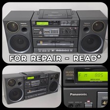 Panasonic RX-DT70 Portable Stereo CD Cassette Radio with Remote