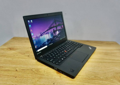 Lenovo Thinkpad X240 Core i5 Turbo 2.9Ghz 8GB Ram 2TB SSD Windows