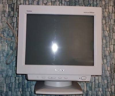 Sony Trinitron Multiscan CPD-200SX 17