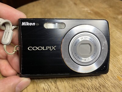 Nikon Coolpix S200 Black Digital Camera 3x Zoom 7.1 Megapixels