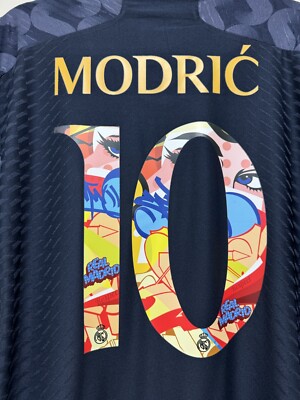 Modric #10 Mens LARGE Adidas Real Madrid Away Limited Edition