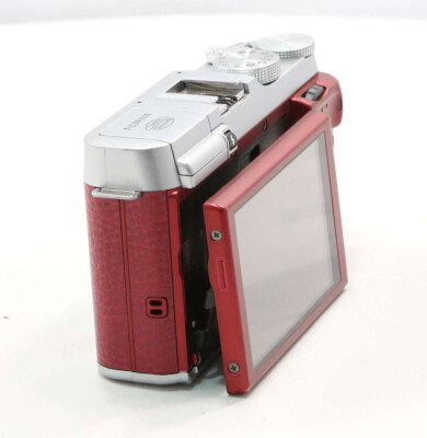 Fujifilm X-A1 16.3MP Digital Camera Body Red / Silver With