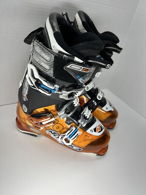NORDICA FIRE ARROW Ski Boots Mondopoint size 25.5 with a 295 mm