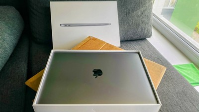 Apple MacBook Air M1 2020 13