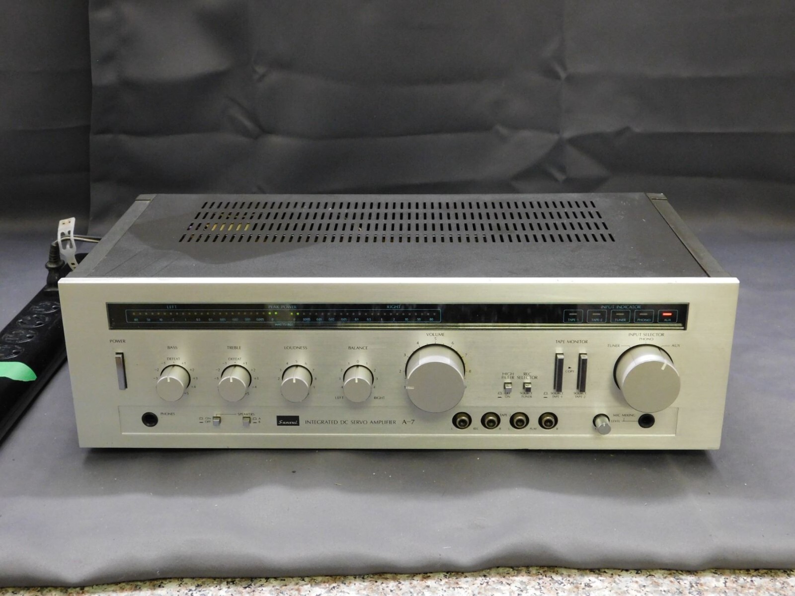 1981 Sansui Integrated DC Servo Amplifier A-7 Silver Japan Working