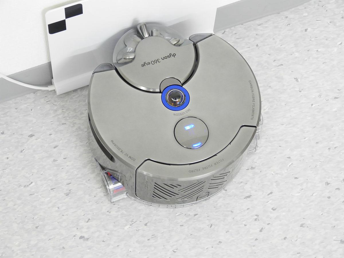 ダイソンが満を持して投入したロボット掃除機「360 Eye」はどんな風に
