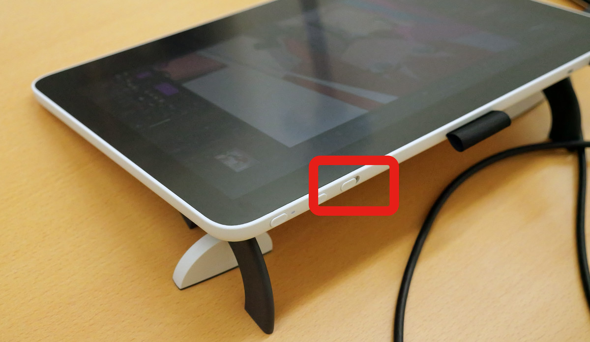 お絵描き開始まで超シンプルでエントリーモデルとしては初めてタッチ