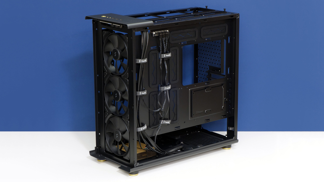 Fractal Design North XL Review | PCMag