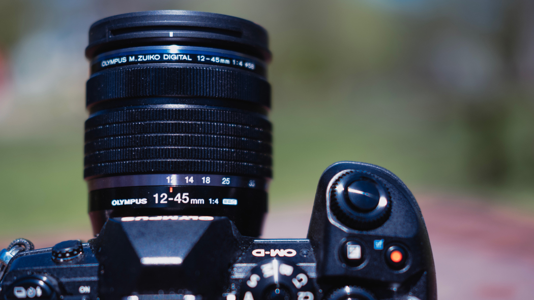 Olympus M.Zuiko Digital ED 12-45mm F4 Pro Review | PCMag