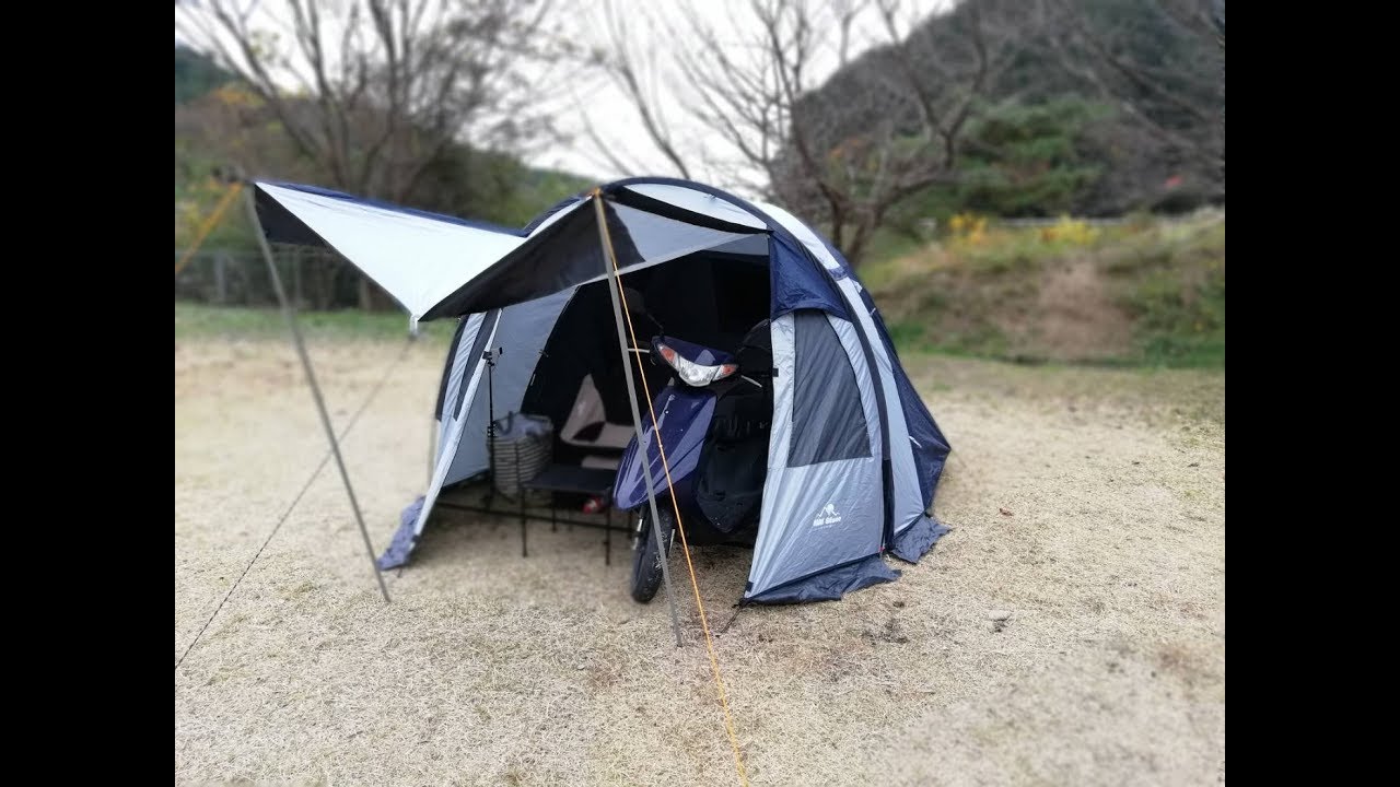 1万円テントで雨の原付バイクインソロキャンプ【耐水圧実験】 - YouTube