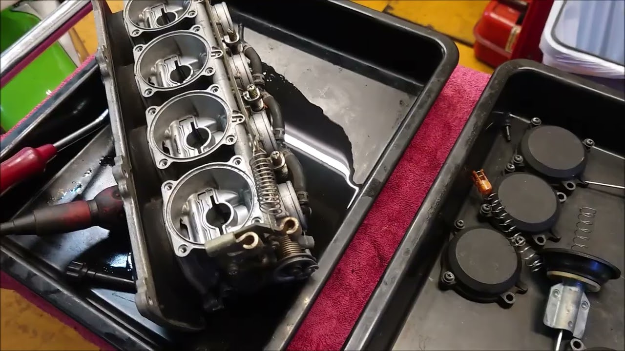 ZXR400] Repairing high RPM malfunctions - YouTube