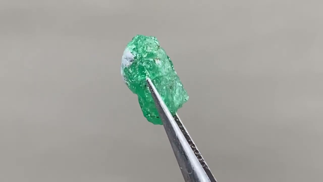 タンザニア産エメラルド原石 4.1カラット - パーフェクトストーン