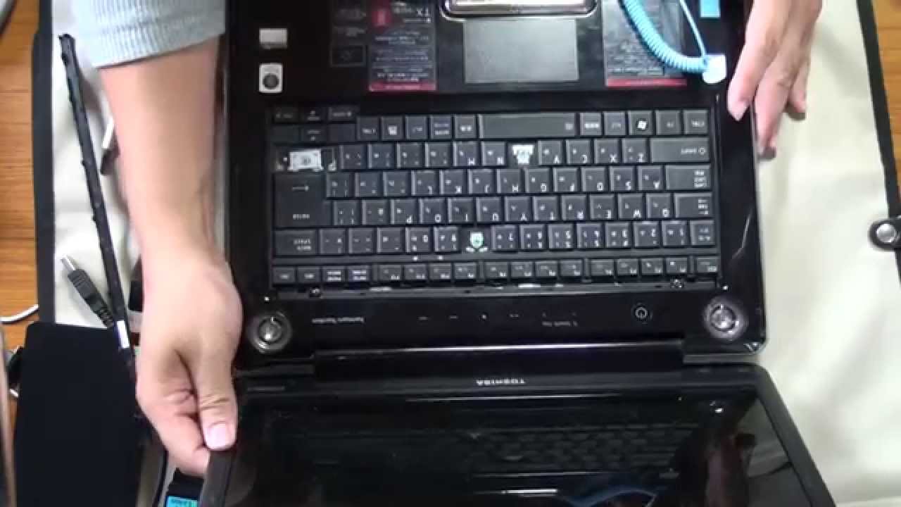 パソコン修理】【TOSHIBA dynabook TX/66FBL】キーボード交換 - YouTube