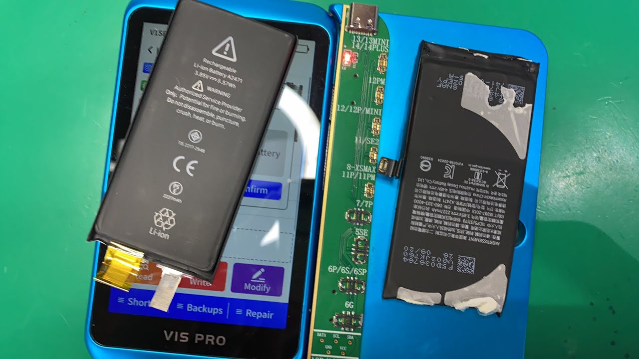 iPhone 12 mini バッテリーBMSセルボード組み立て手順 - YouTube