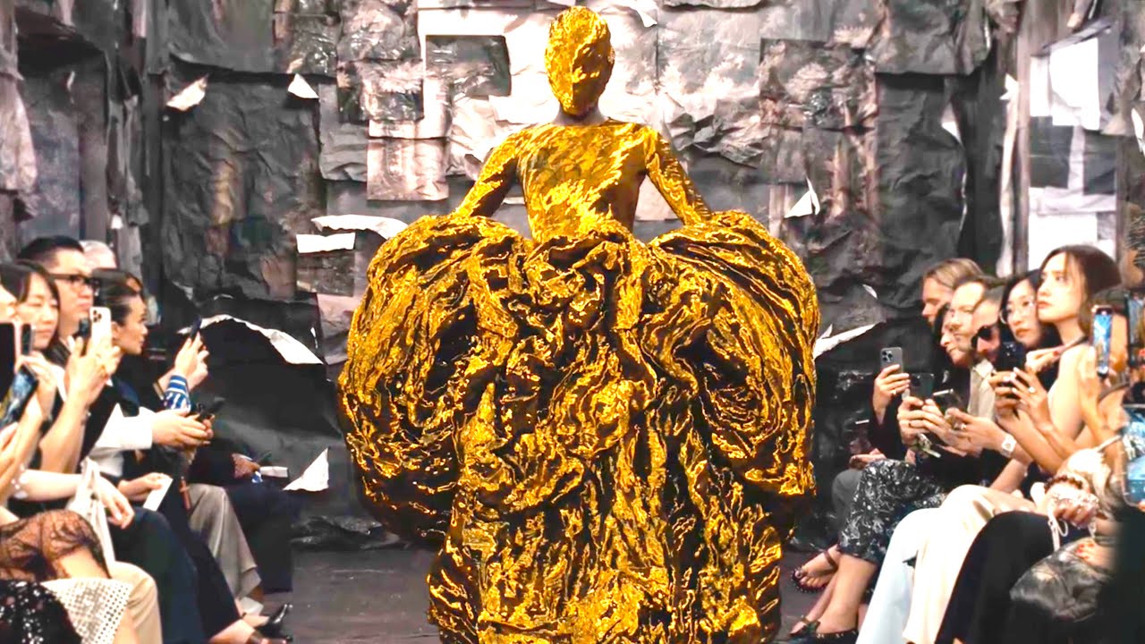 Maison Margiela Haute Couture | Fall/Winter 2025/26 | Haute