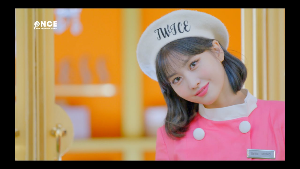 TWICE in Wonderland』 OFFICIAL GOODS Making -MOMO- - YouTube