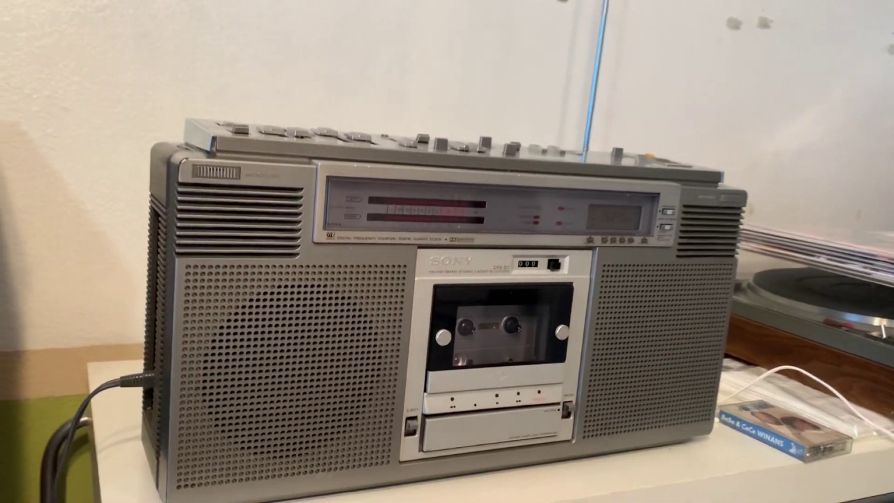 ラジオ・コンポ SONY CFS-D7 ソニー CFS-D7 – デジタル時代を予感