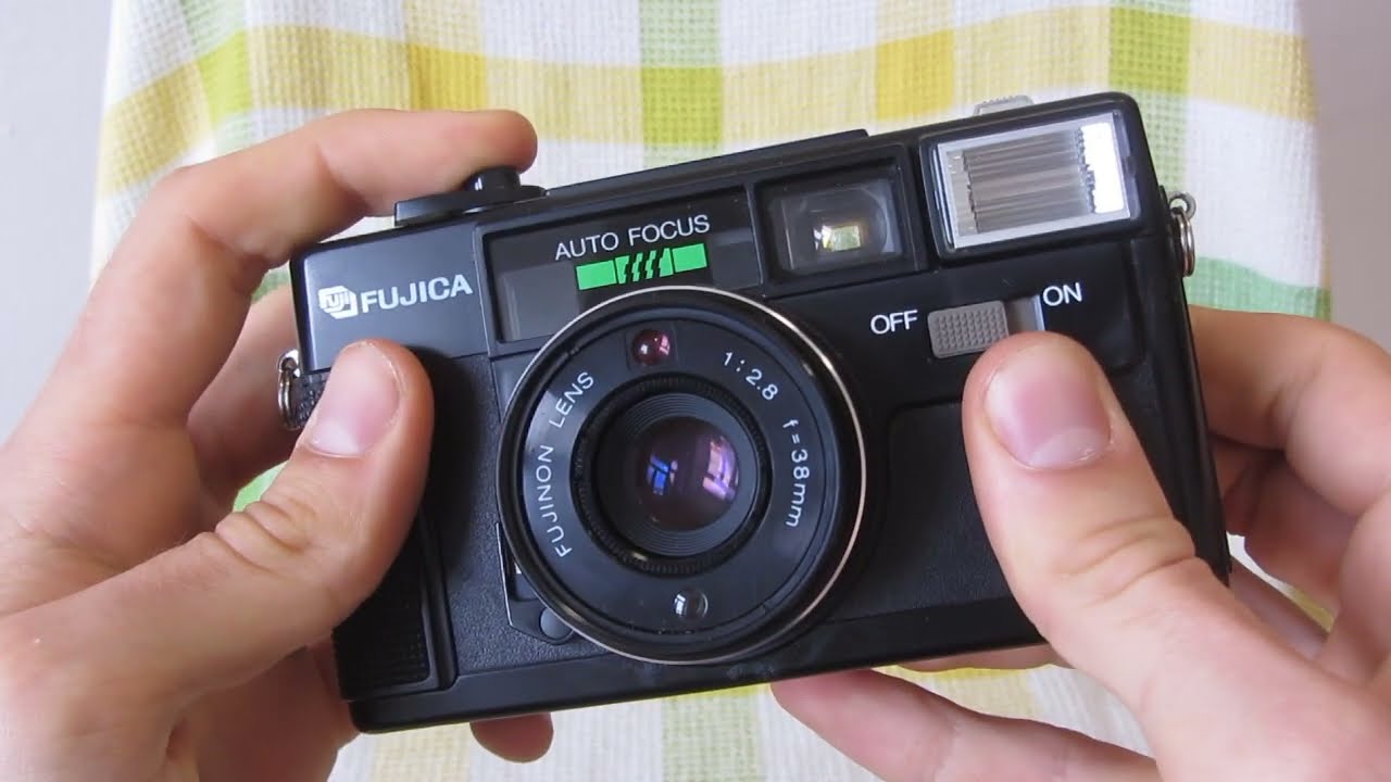 Fujica AUTO-7 (1981) - YouTube