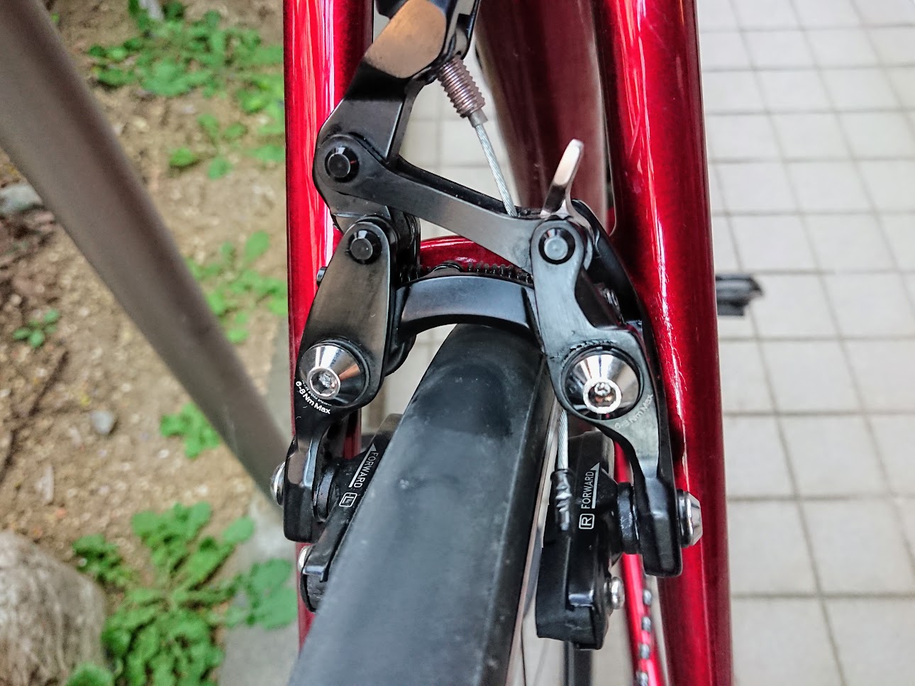 ロードバイクのダイレクトマウントブレーキ（スピードストップ）は制